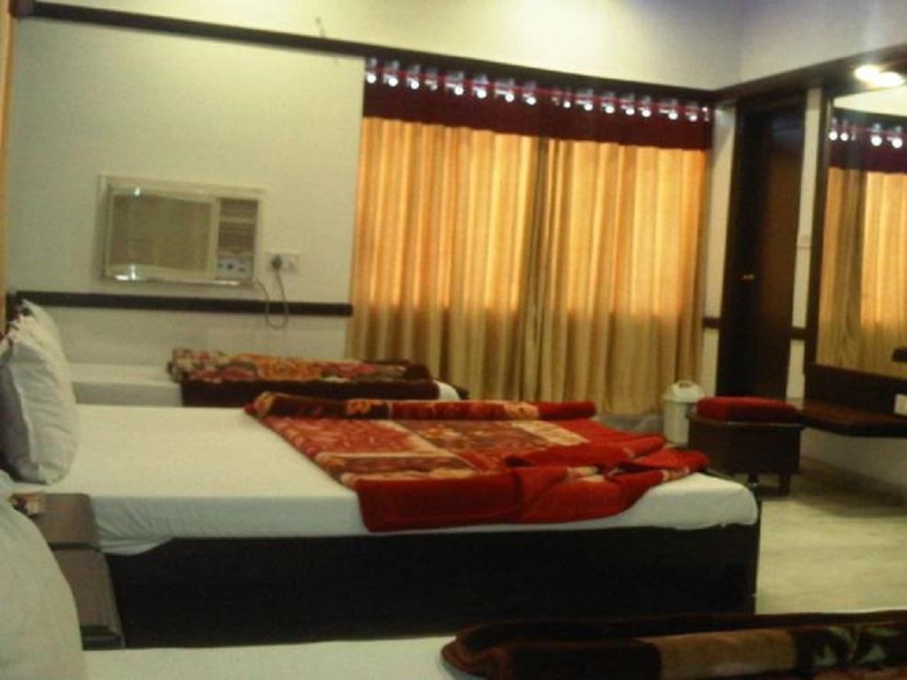 Hotel Ambaji International Ranpur 外观 照片